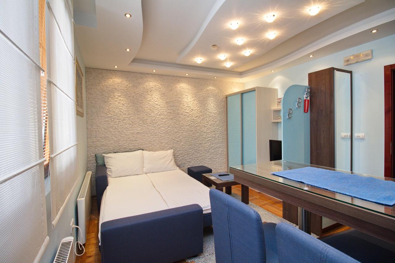 Apartments Radosti 兹拉蒂博尔 外观 照片