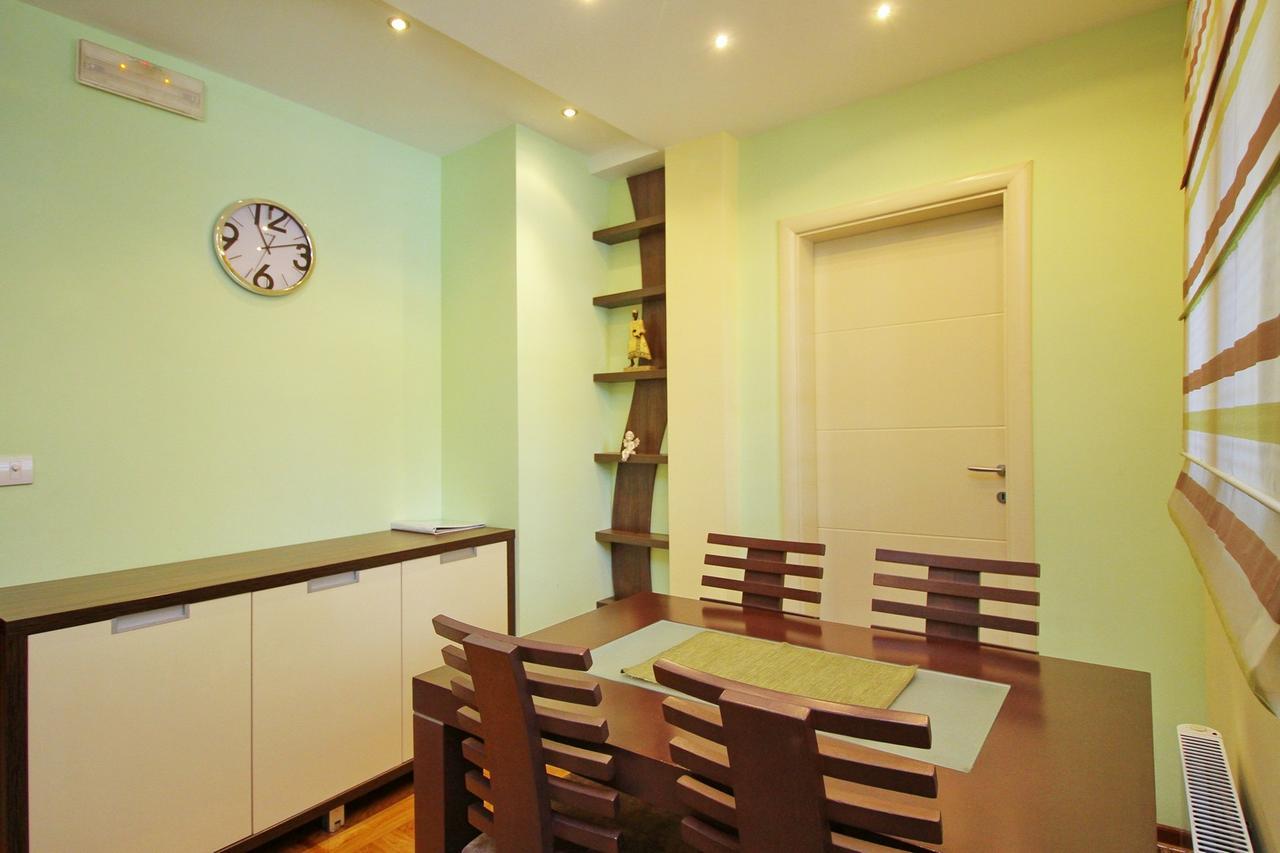 Apartments Radosti 兹拉蒂博尔 外观 照片